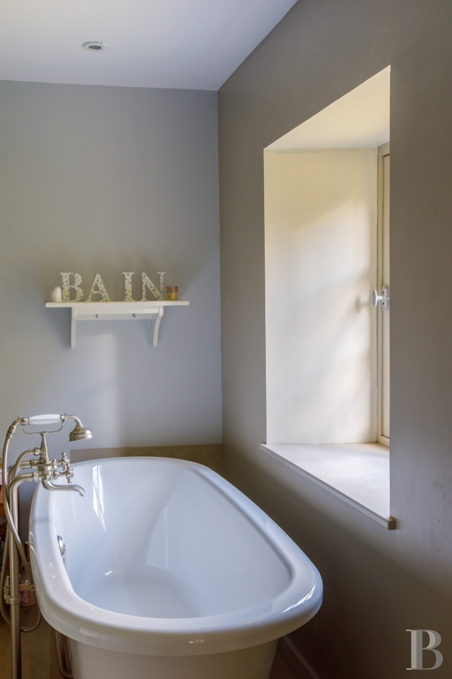 En Normandie, à Falaise, une maison des 17e et 18e siècles au cœur d’un quartier historique - photo  n°23